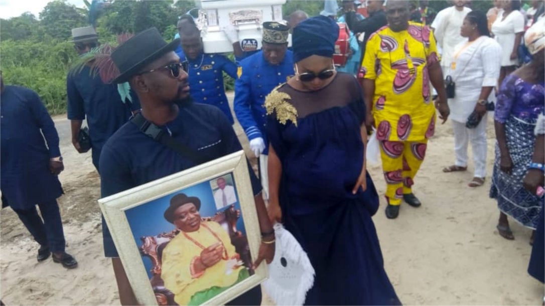 MOBA ASHAKA - FALLEN HEROES