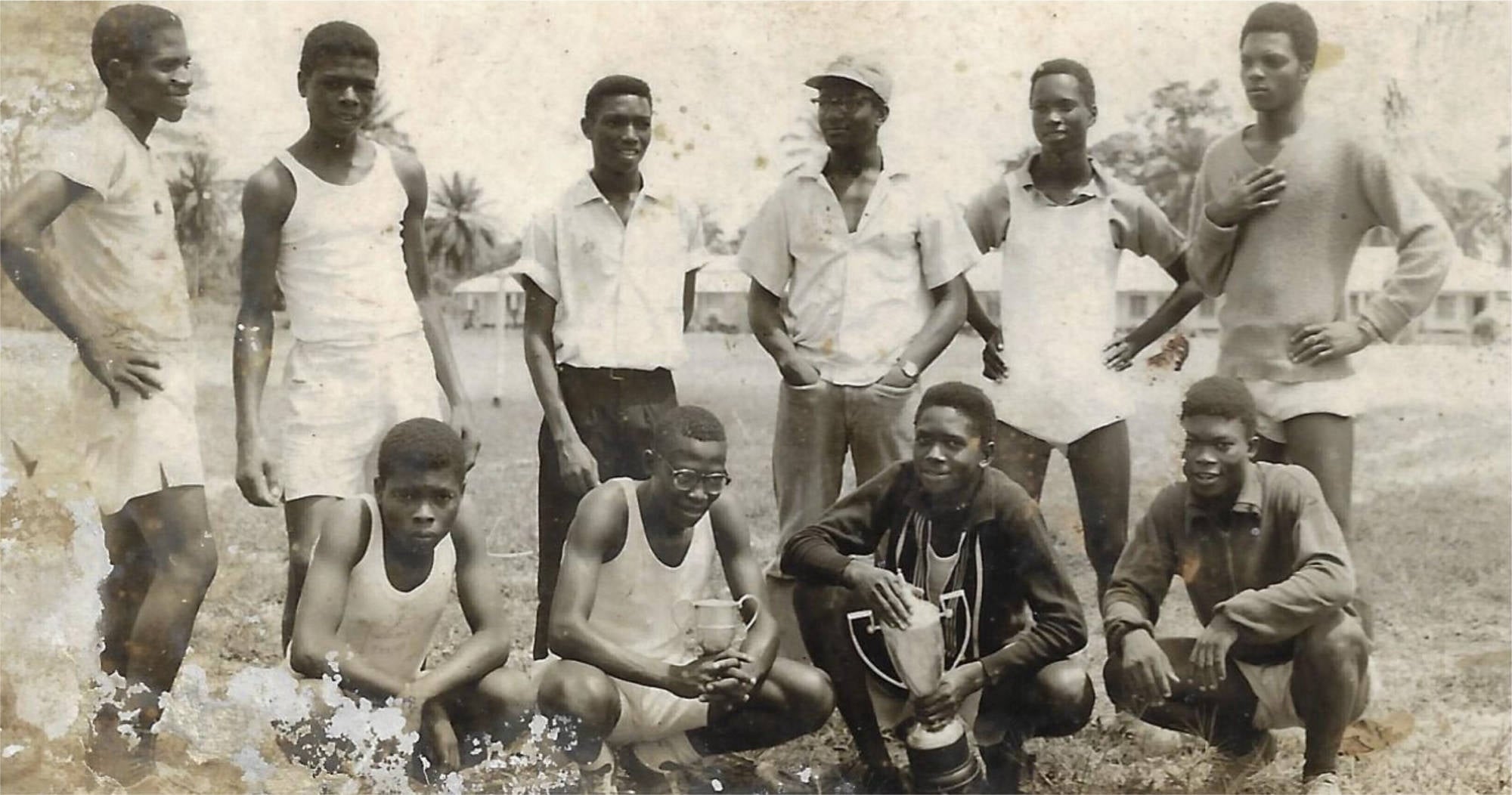 MOBA ASHAKA OLD BOYS